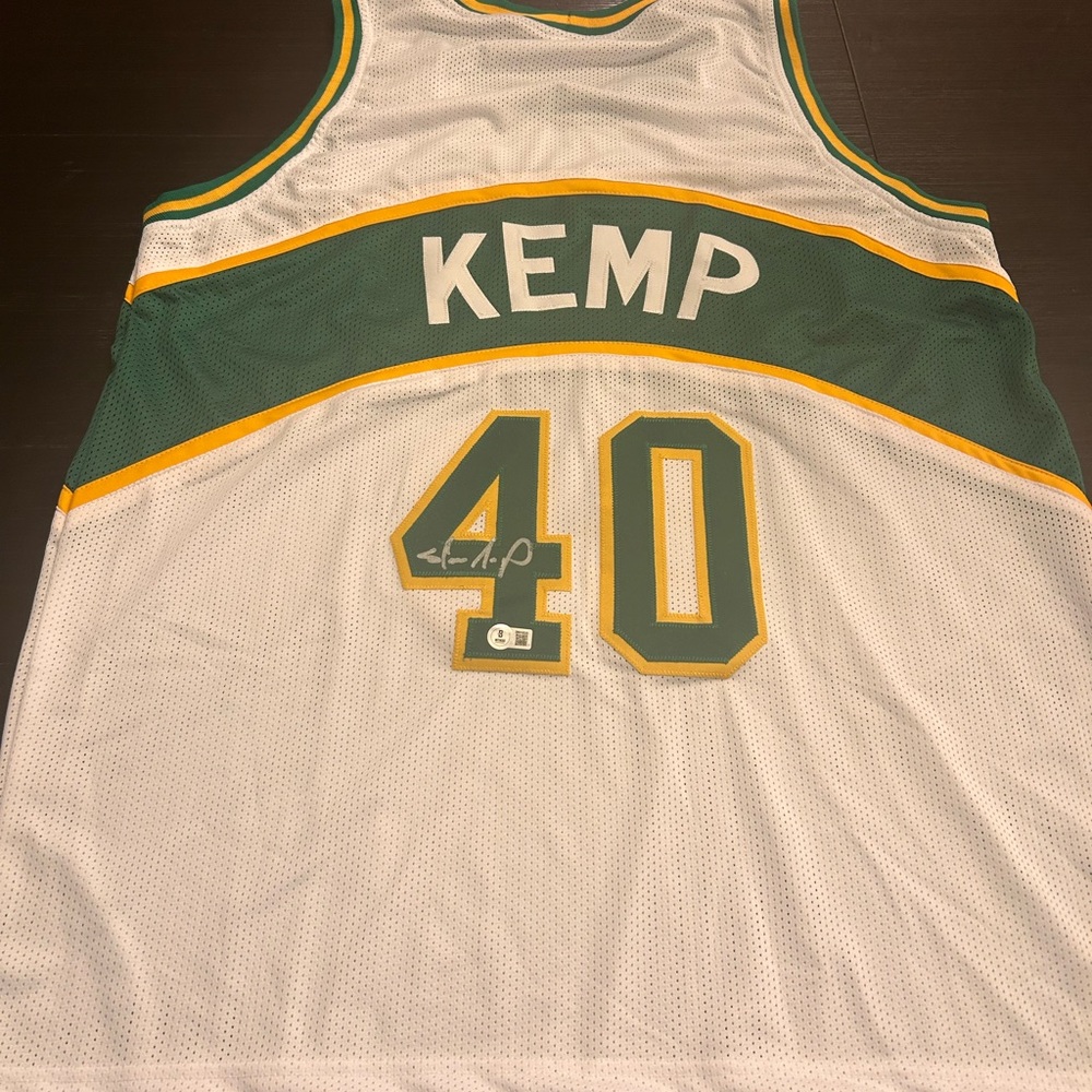 Shawn Kemp Autographed Pro Style Jersey with Beckett with Hologram size XL